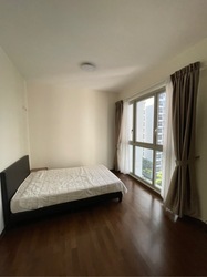 Sea Esta (D18), Condominium #560134021